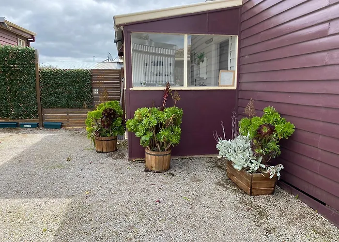 R&R Blue Diamond Luxury Cottage Maryborough, Vic