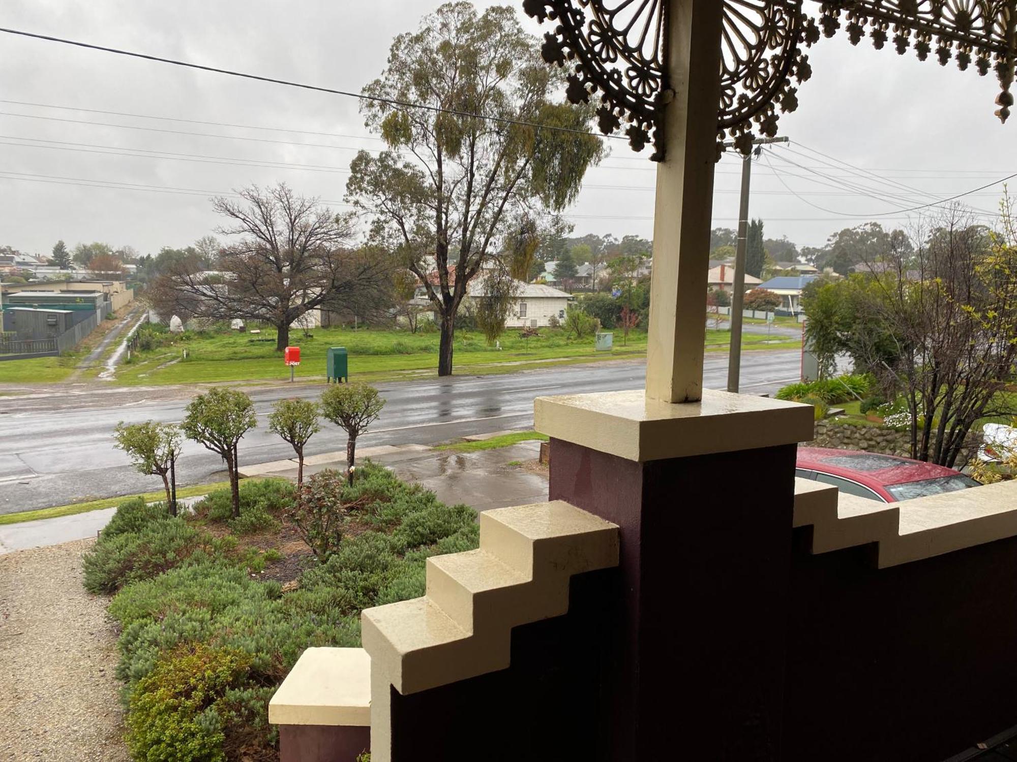 R&r Blue Diamond Luxury Maryborough, Vic Holiday home *